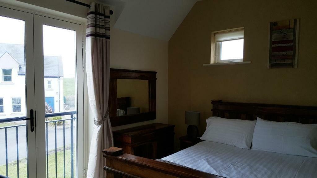 Doolin Court Villa Ngoại thất bức ảnh